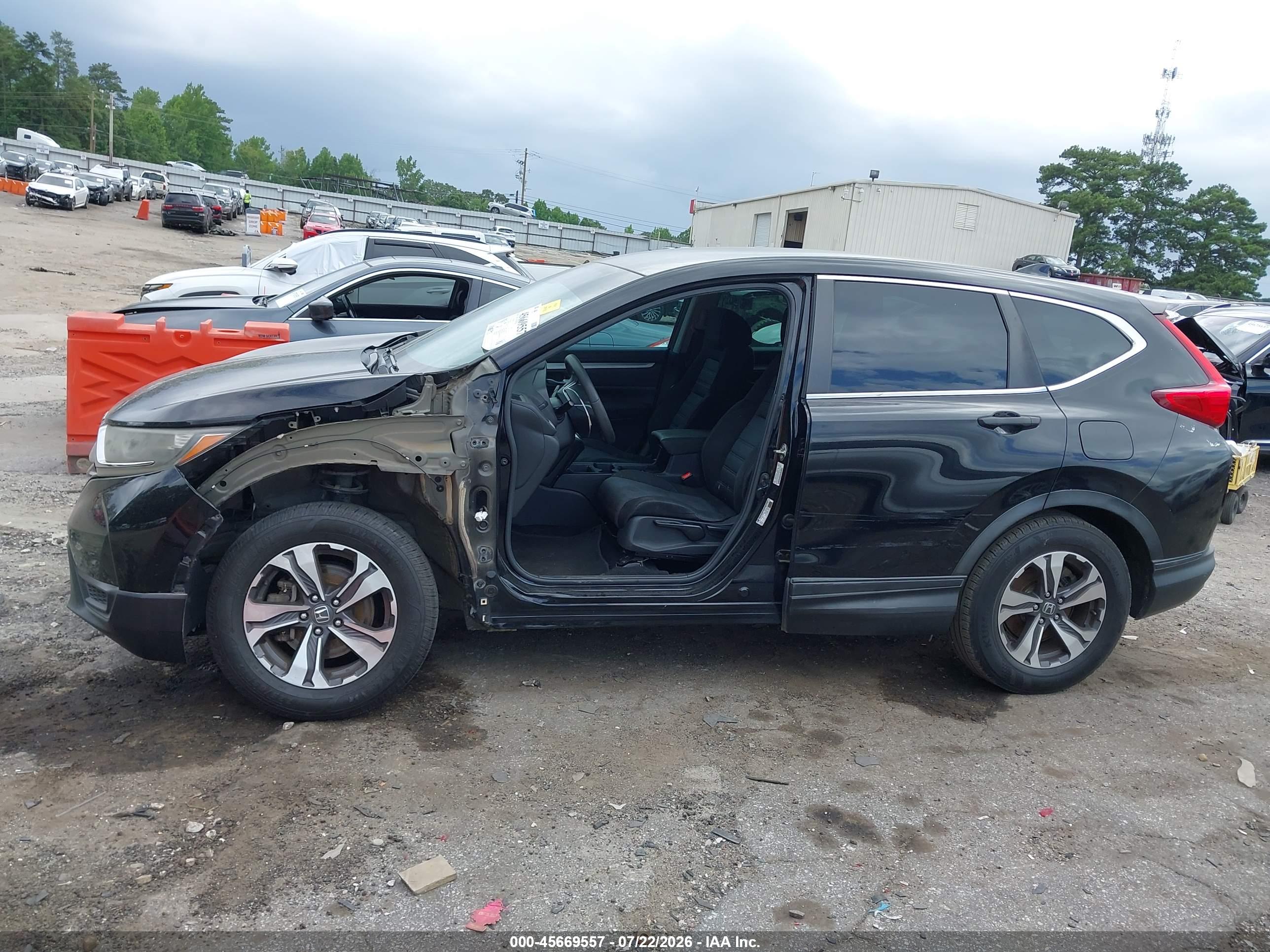 2017 HONDA CR-V LX