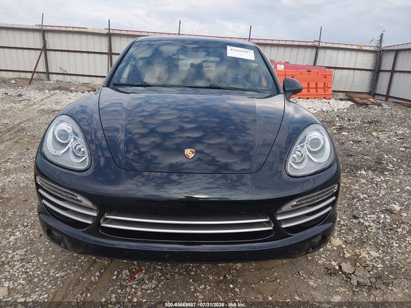 2014 PORSCHE CAYENNE DIESEL PLATINUM EDITION