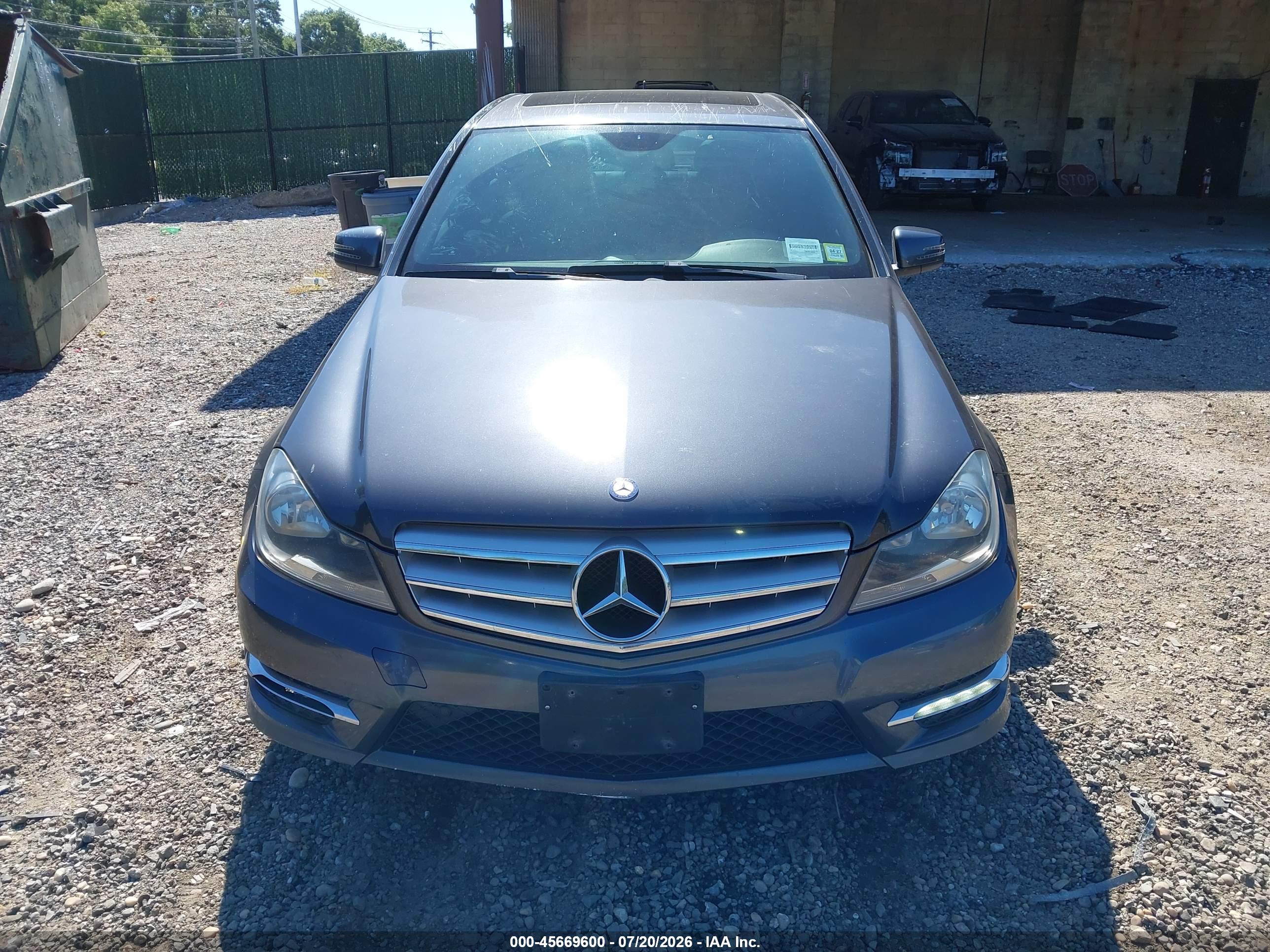 2013 MERCEDES-BENZ C 300 SPORT 4MATIC