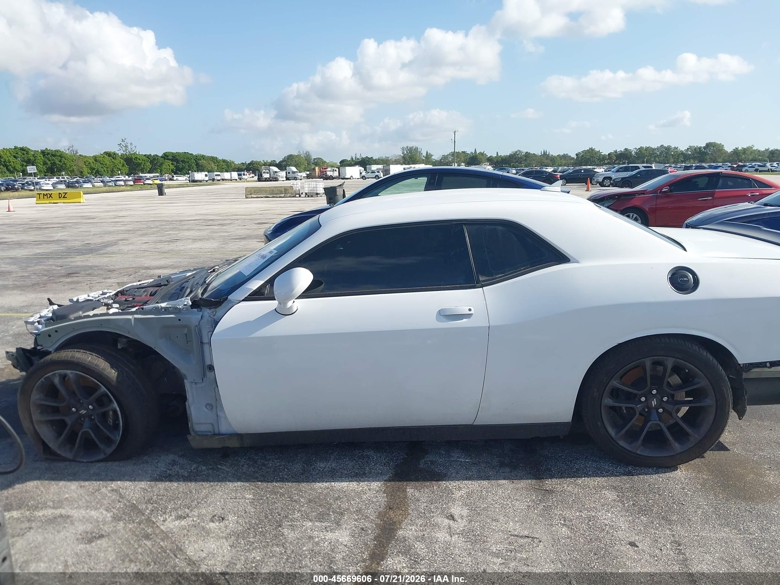 2022 DODGE CHALLENGER R/T SCAT PACK