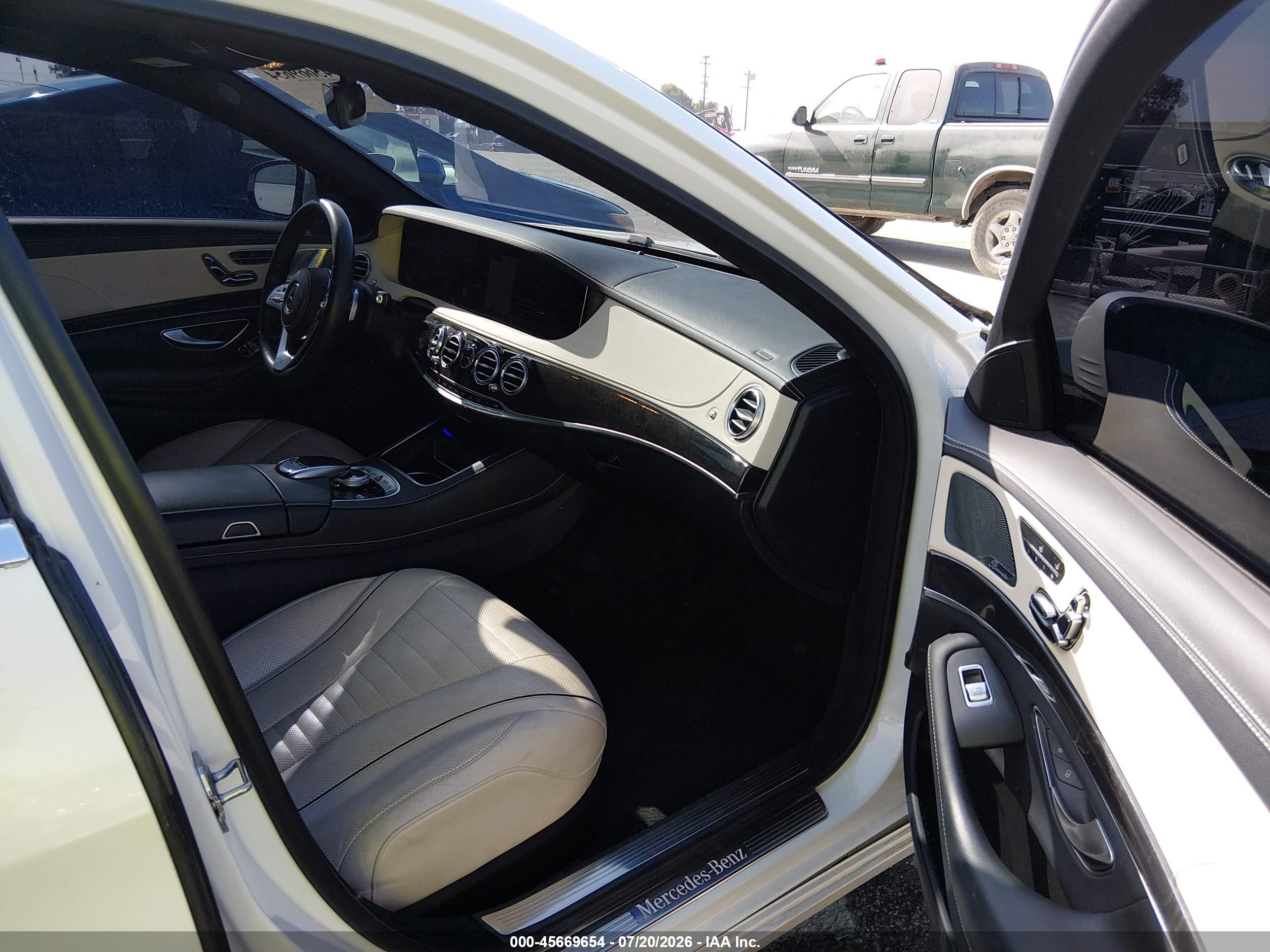 2018 MERCEDES-BENZ S 560 S560