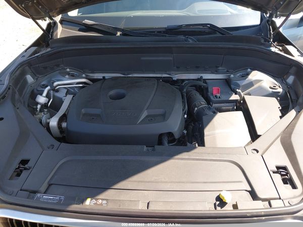 2018 VOLVO XC90 T6 MOMENTUM
