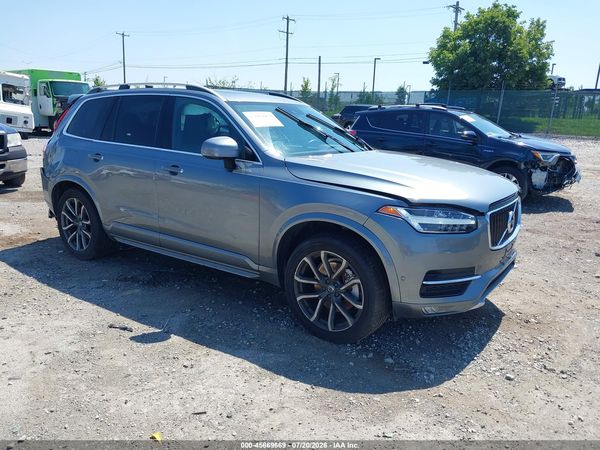 2018 VOLVO XC90 T6 MOMENTUM