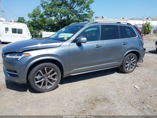 2018 VOLVO XC90 T6 MOMENTUM