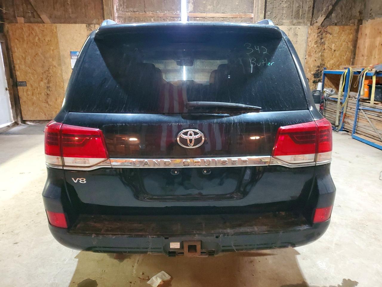 2019 TOYOTA LAND CRUISER VX-R