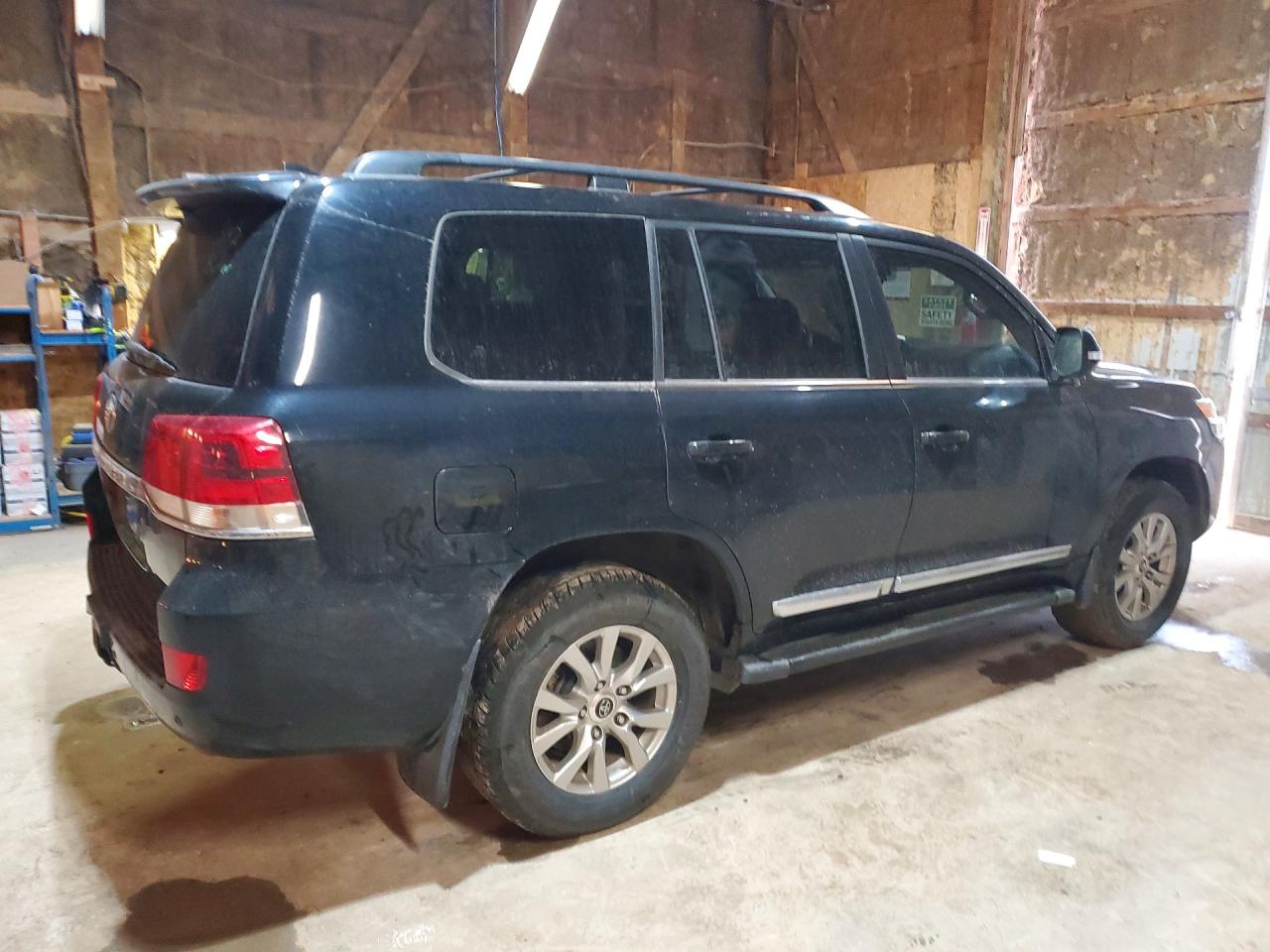 2019 TOYOTA LAND CRUISER VX-R
