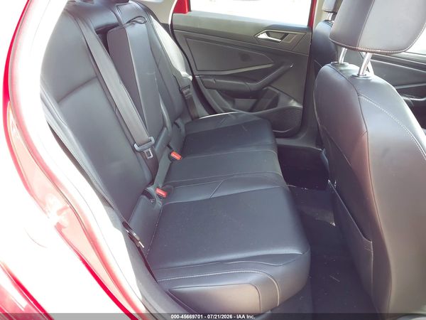 2019 VOLKSWAGEN JETTA 1.4T SEL — I8