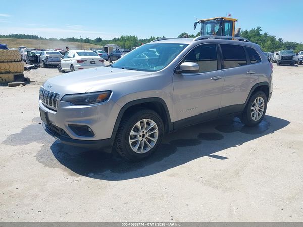 2019 JEEP CHEROKEE LATITUDE 4X4