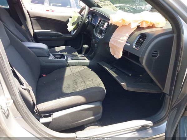 2013 DODGE CHARGER SE