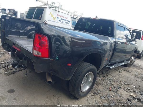 2017 RAM 3500 TRADESMAN  4X2 8' BOX
