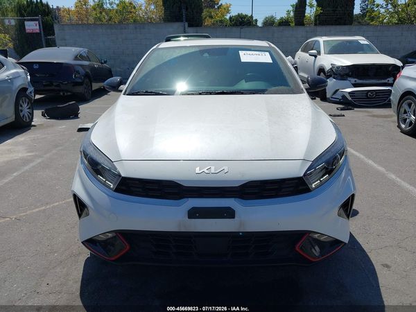2024 KIA FORTE GT-LINE