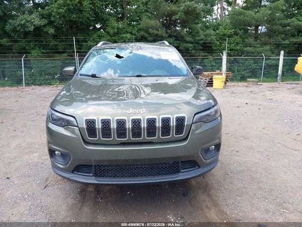 2019 JEEP CHEROKEE LATITUDE 4X4