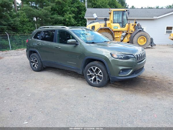 2019 JEEP CHEROKEE LATITUDE 4X4