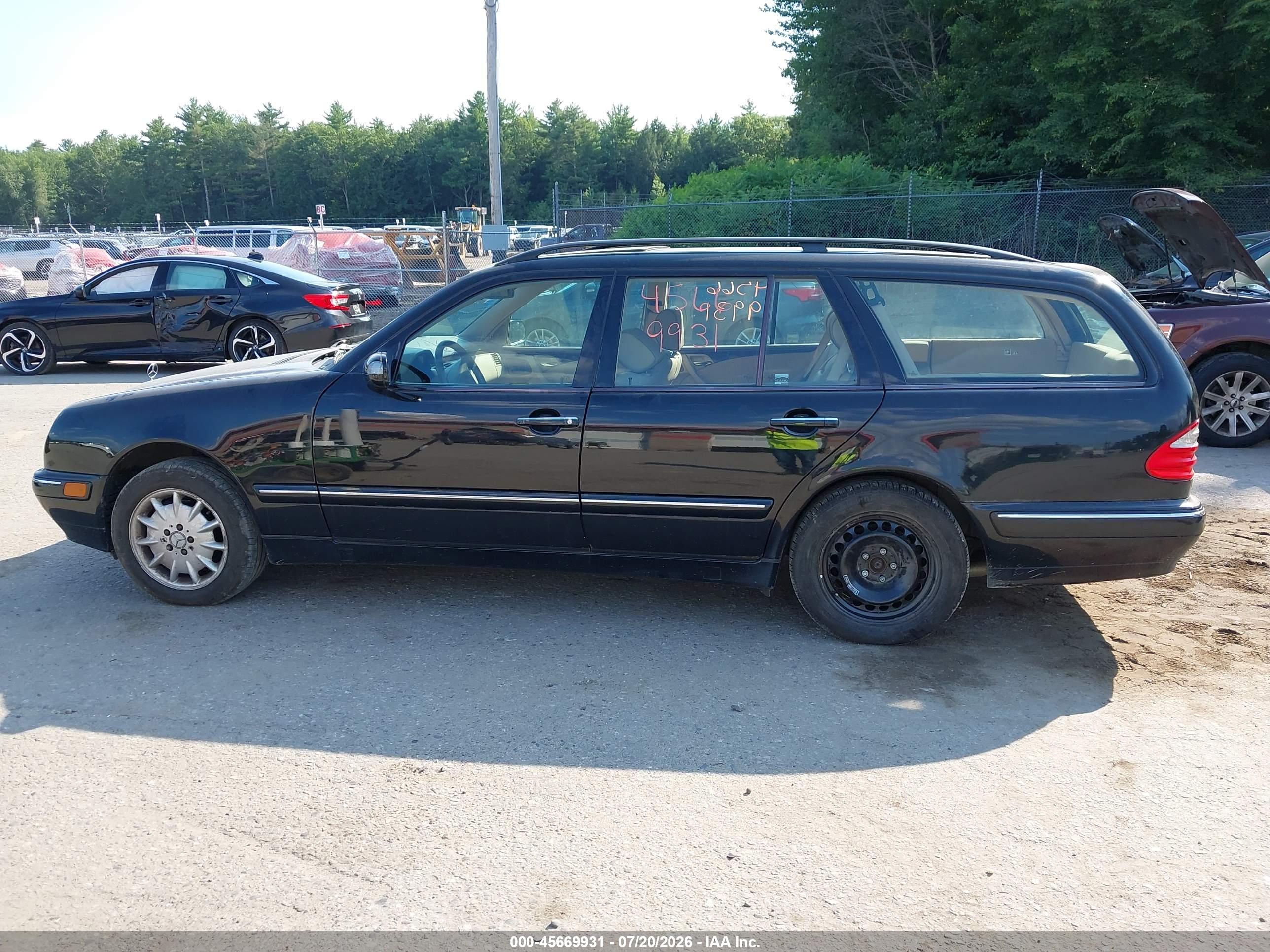 2002 MERCEDES-BENZ E 320 E320 4-Matic