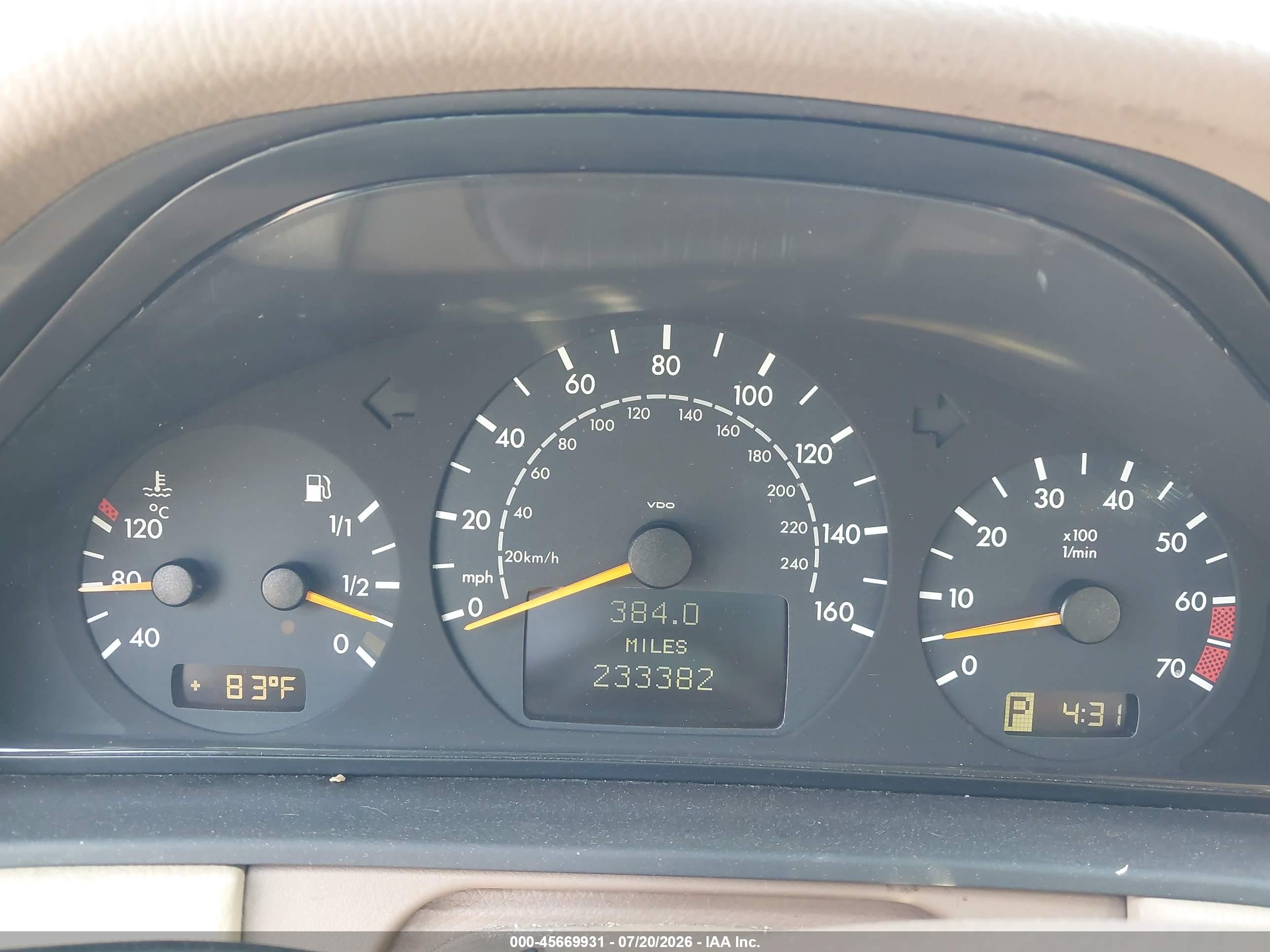 2002 MERCEDES-BENZ E 320 E320 4-Matic