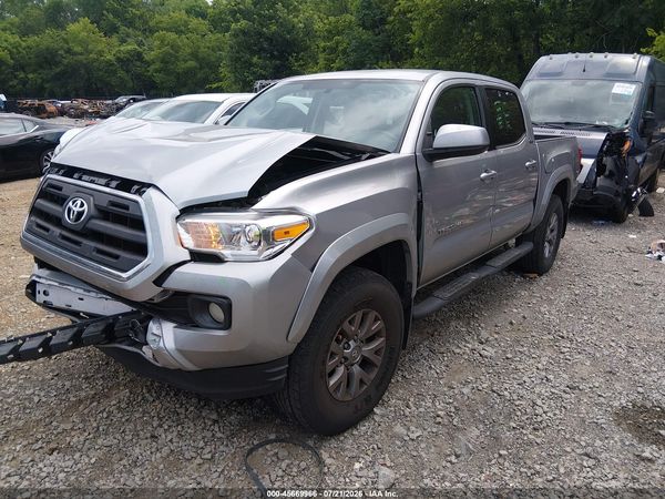 2017 TOYOTA TACOMA SR5 V6