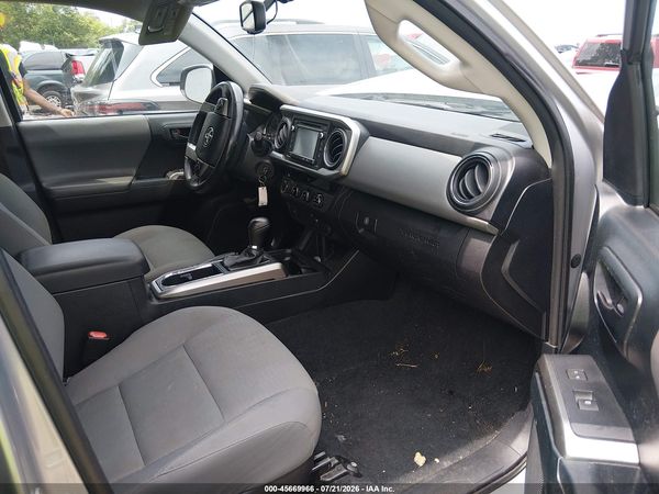 2017 TOYOTA TACOMA SR5 V6