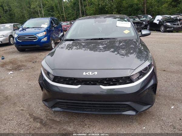 2024 KIA FORTE LXS