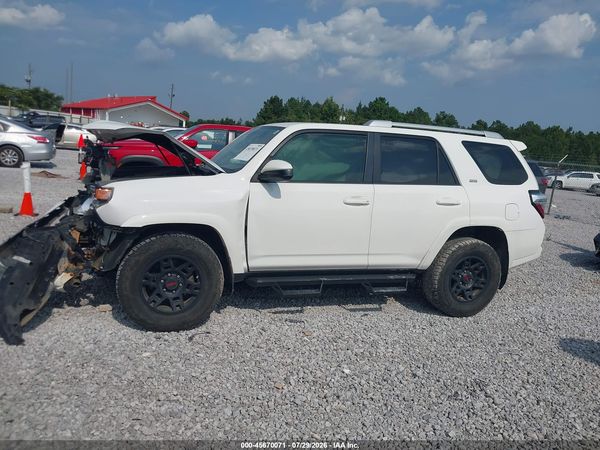 2018 TOYOTA 4RUNNER SR5