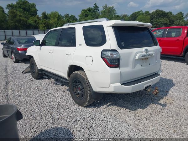 2018 TOYOTA 4RUNNER SR5