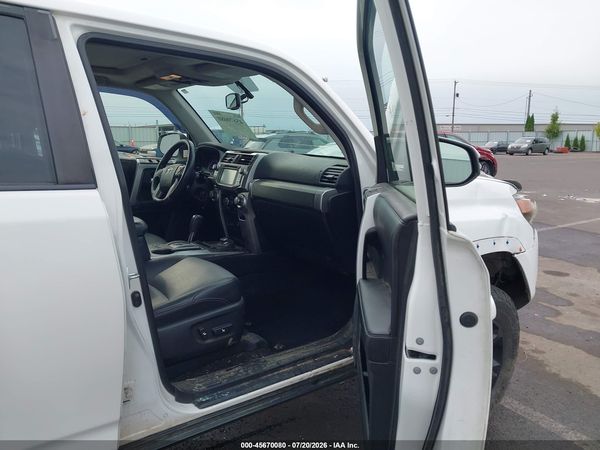 2016 TOYOTA 4RUNNER SR5 PREMIUM