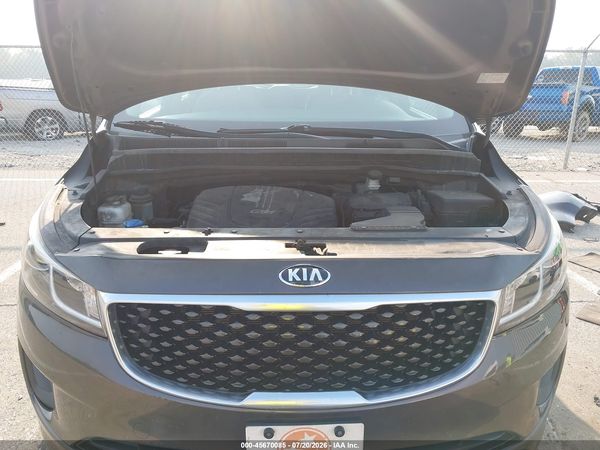 2016 KIA SEDONA LX