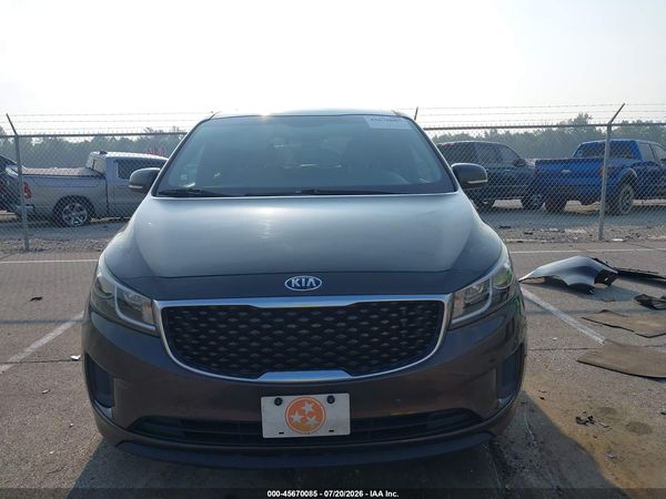 2016 KIA SEDONA LX