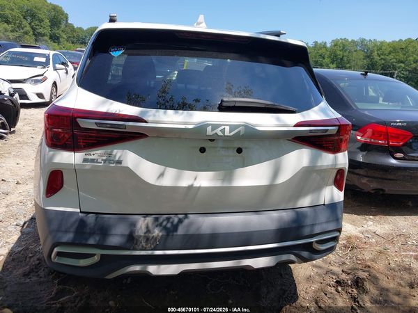 2022 KIA SELTOS EX