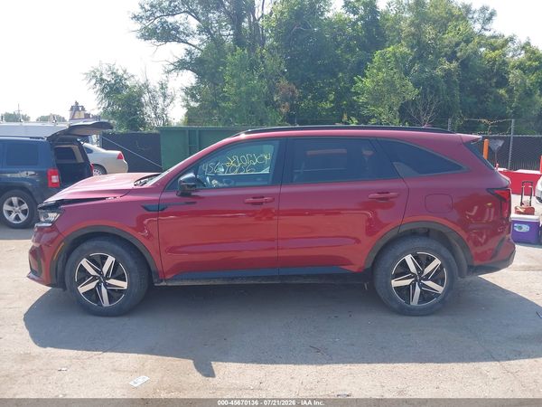 2023 KIA SORENTO S