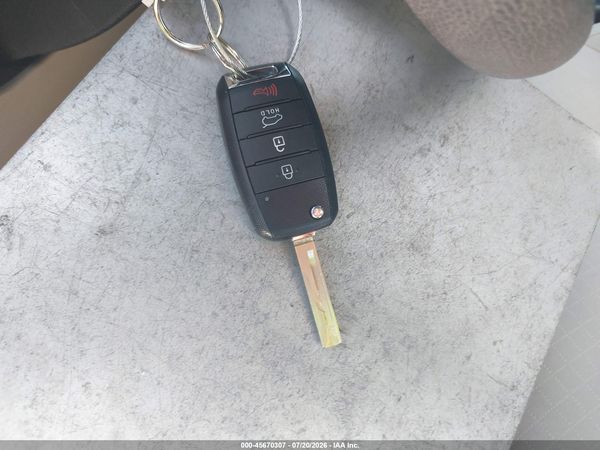 2020 KIA SORENTO 2.4L LX