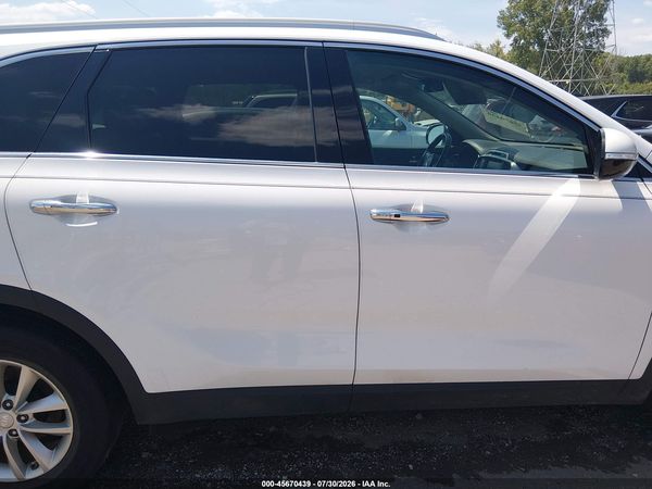 2017 KIA SORENTO 2.4L LX