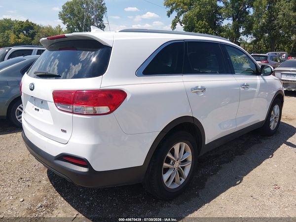 2017 KIA SORENTO 2.4L LX