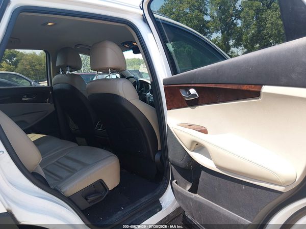 2017 KIA SORENTO 2.4L LX