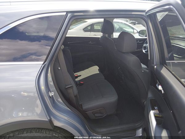 2019 KIA SORENTO 2.4L LX