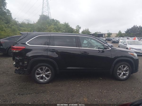 2018 TOYOTA HIGHLANDER XLE