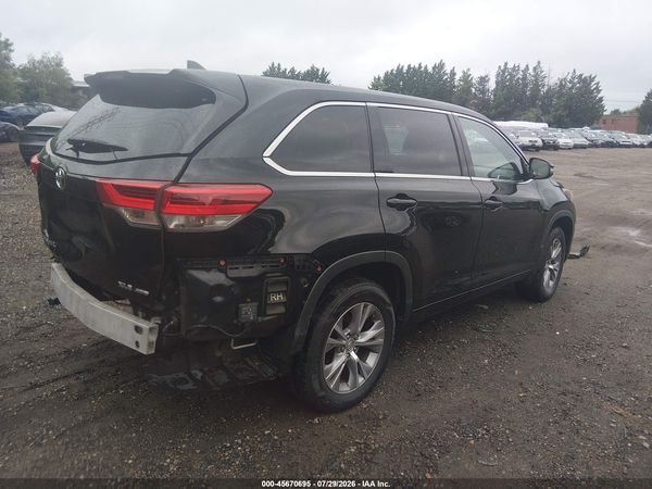 2018 TOYOTA HIGHLANDER XLE