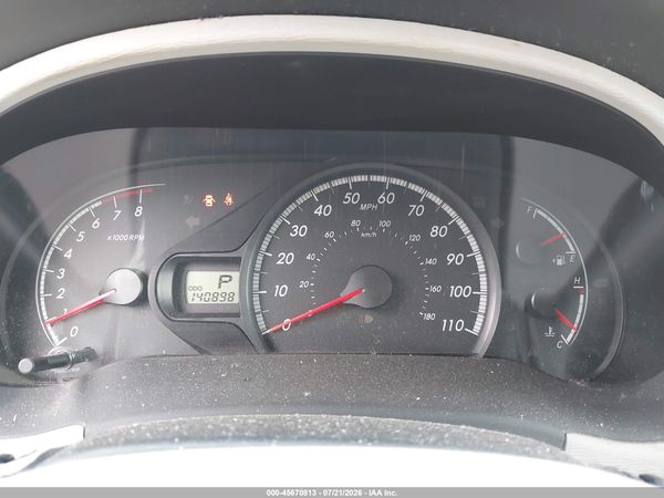 2012 TOYOTA SIENNA LE V6 8 PASSENGER — I7
