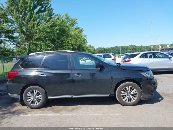 2019 NISSAN PATHFINDER SV