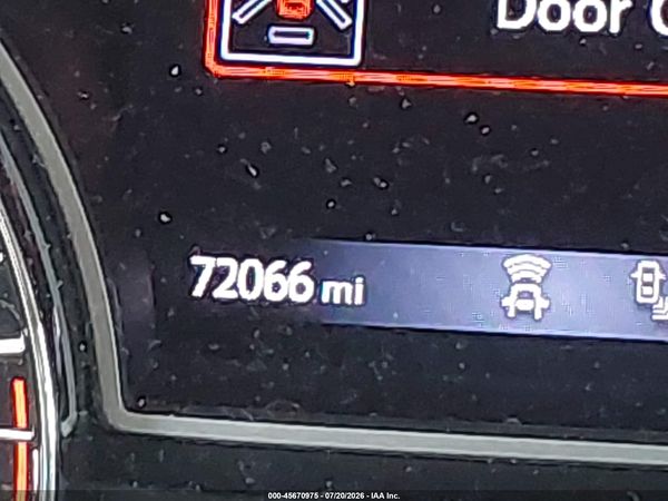 2019 NISSAN PATHFINDER SV