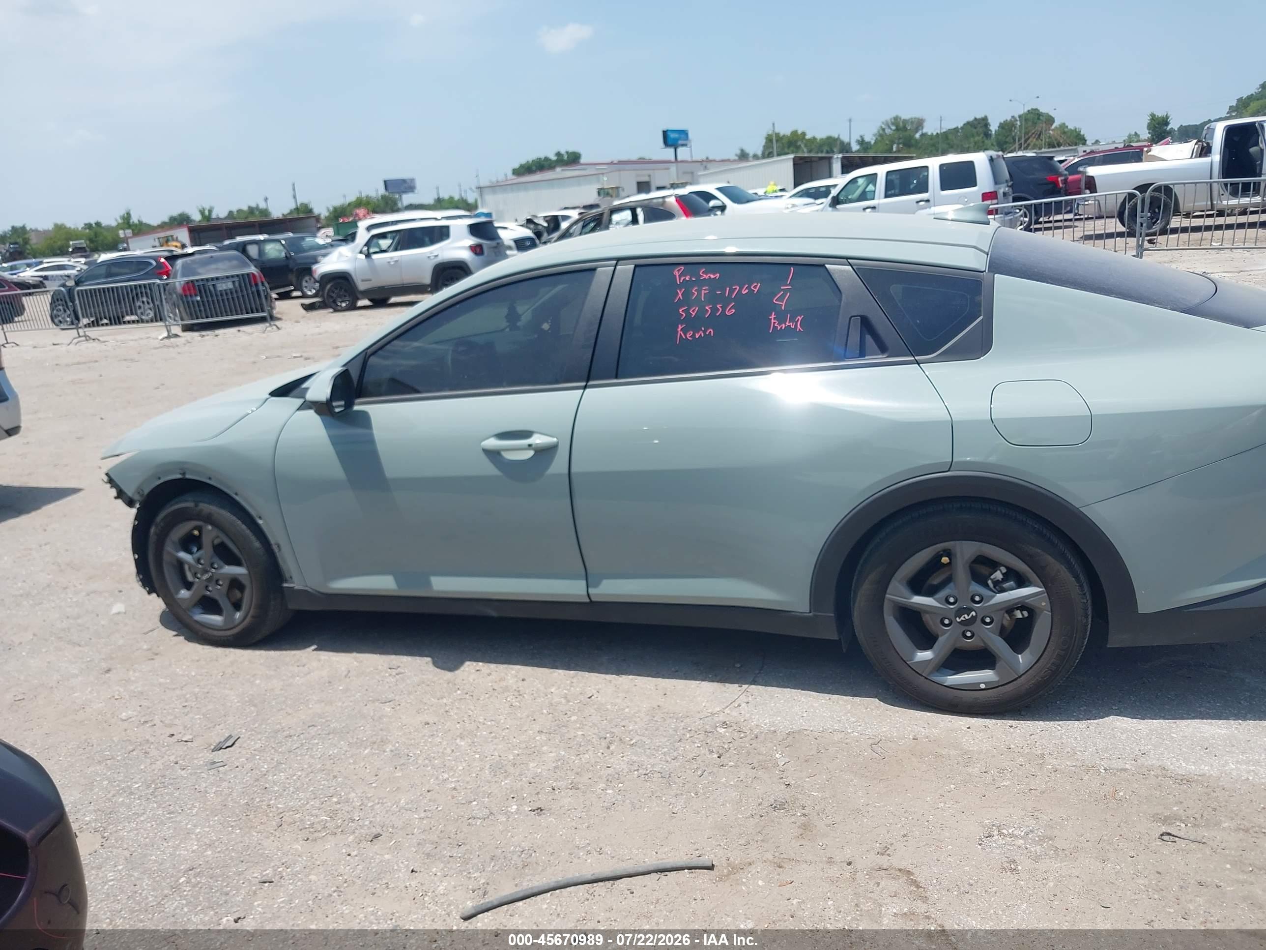 2025 KIA K4 LXS
