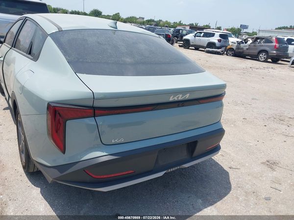 2025 KIA K4 LXS