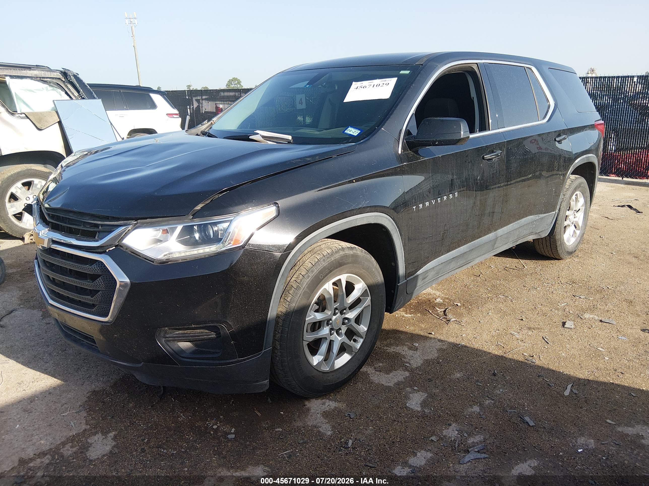 2020 CHEVROLET TRAVERSE FWD LS — I2
