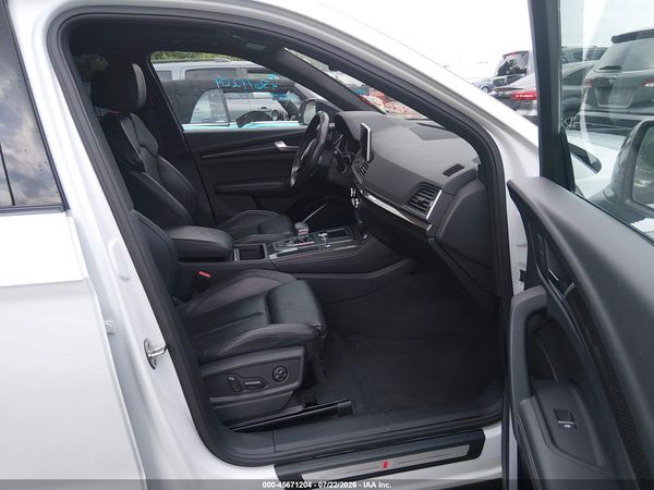 2020 AUDI SQ5