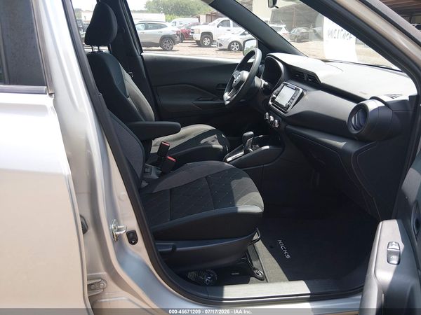 2020 NISSAN KICKS S XTRONIC CVT