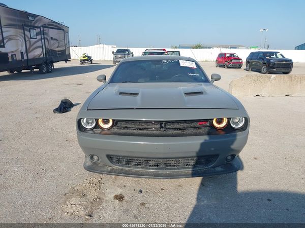 2018 DODGE CHALLENGER SXT PLUS