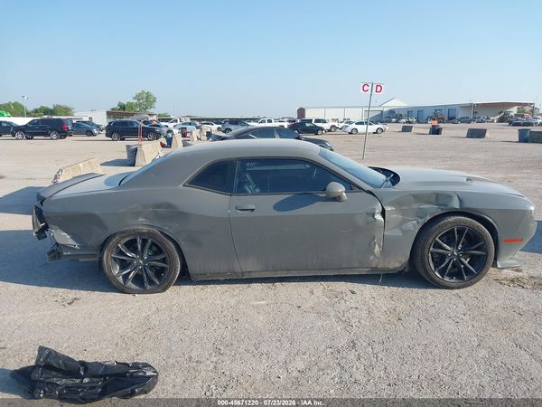 2018 DODGE CHALLENGER SXT PLUS