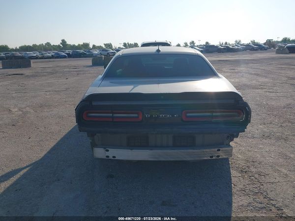 2018 DODGE CHALLENGER SXT PLUS