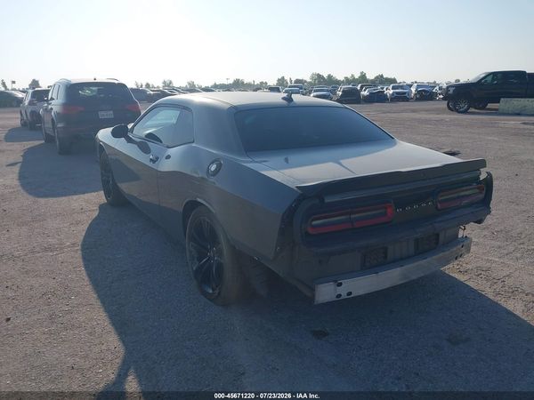 2018 DODGE CHALLENGER SXT PLUS