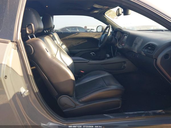 2018 DODGE CHALLENGER SXT PLUS
