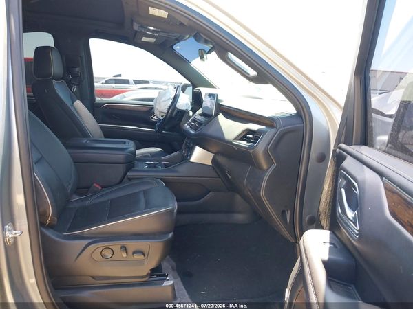 2023 CHEVROLET SUBURBAN 4WD PREMIER — I5